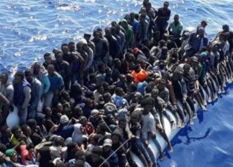 migrant boat sinks