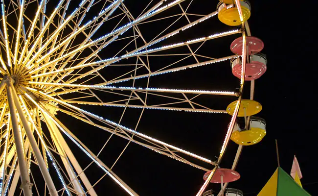 40lculeg ferris wheel pixabay