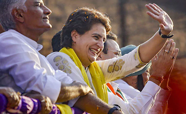 nnbs4j3k priyanka gandhi vadra in punjab