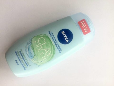 Nivea Clay Fresh Ginger and Basil Shower Gel