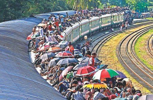 train roof travel