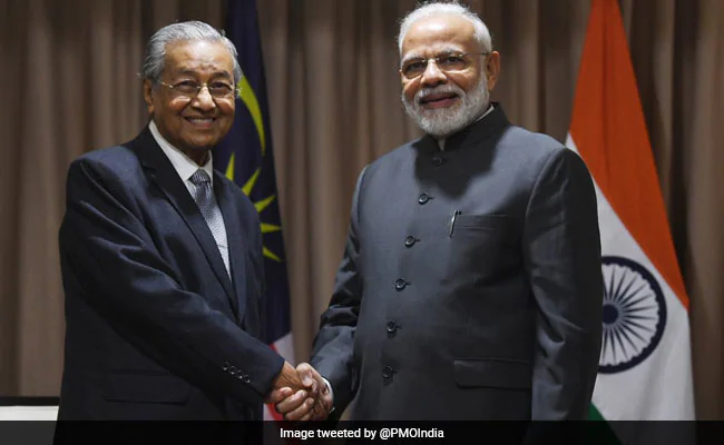 v5vgqc3 narendra modi malaysian pm mahathir mohamad