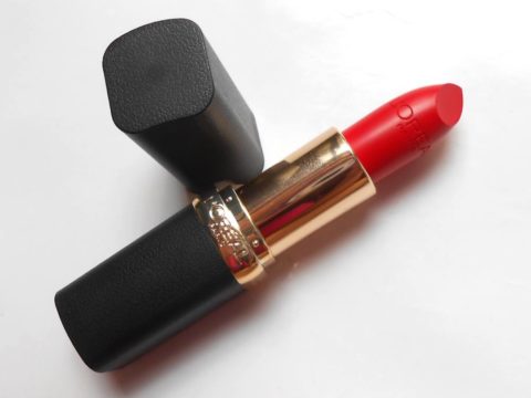 Loreal Paris Color Riche Matte Lipstick Coral Veritable Review