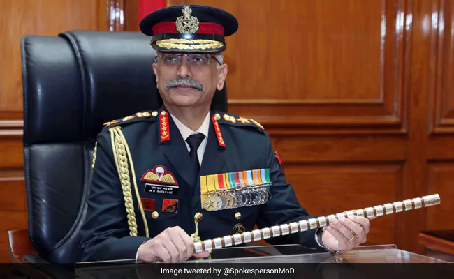 aurjqrro general manoj mukund naravane takes charge as army