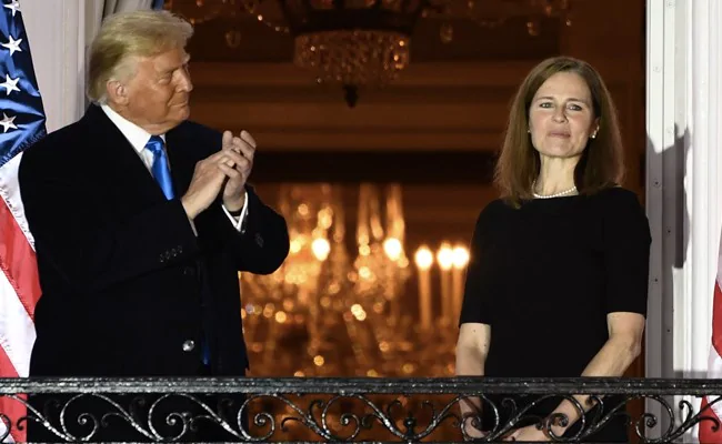 hmm0jur trump amy coney