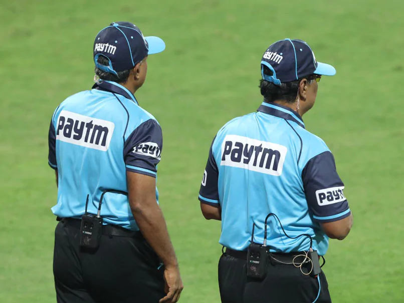 vise5n18 umpires ipl 2020