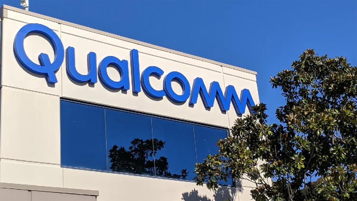 qualcomm building logo 1614851504127