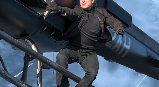 Tom Cruise starrer Top Gun Maverick and Mission Impossible 7 and 8 release dates pushed ahead