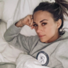 jana kramer in bed