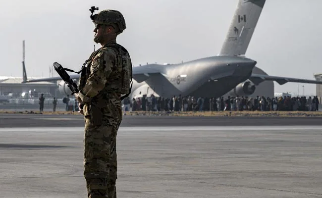 q60n0g6o kabul airport afp