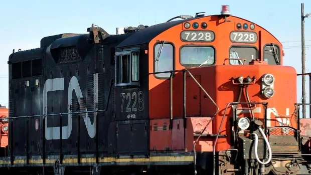 cn rail freight engine