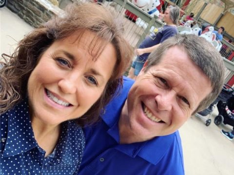 michelle duggar and jim bob duggar in silver dollar city