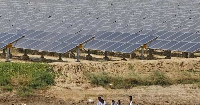 solar power india reuters 650x400 51474042960