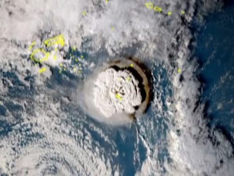 hepkkeso tonga eruption afp 625x300 15 January 22