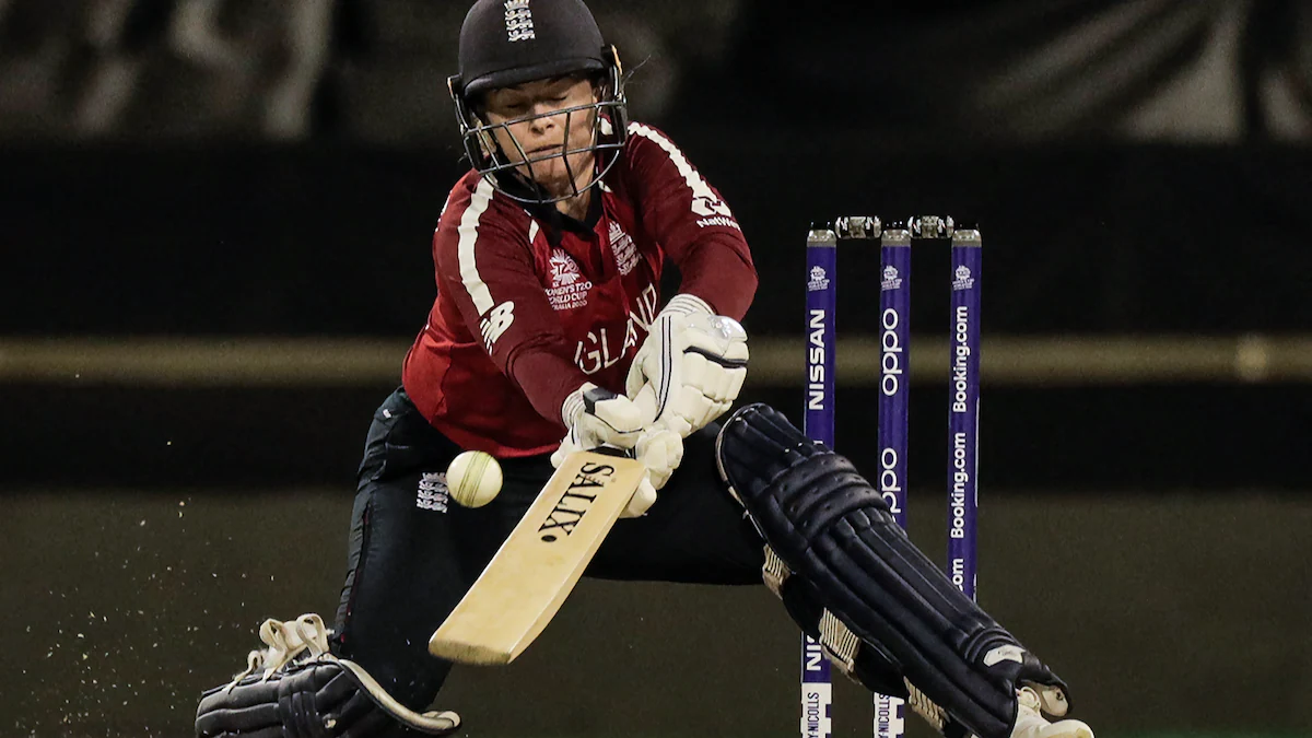 6rk80tj tammy beaumont