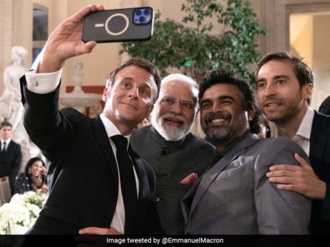 063iic68 modi macron selfie 625x300 15 July 23