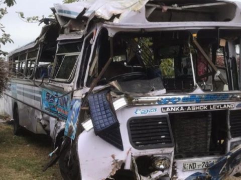 manampitiya bus accident 727591 850x460