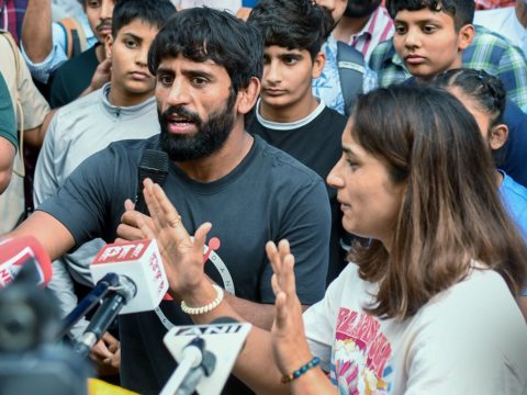 if8vp1ck wresters vinesh phogat bajrang punia ani 625x300 04 May 23